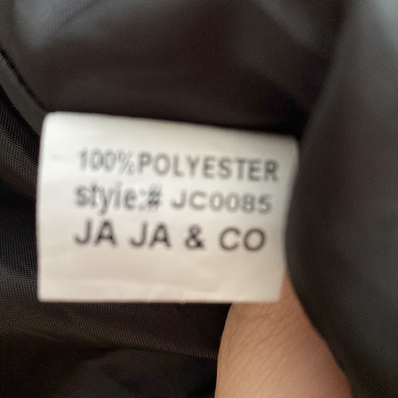 Splashy multi colored blazer. size small - Picture 5 of 8